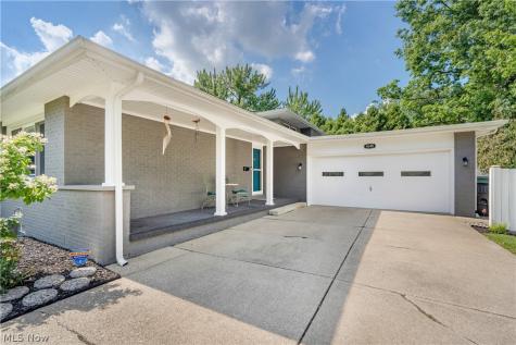 4340 Nottingham Avenue Youngstown OH 44511