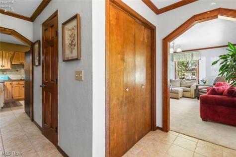 47568 Middle Ridge Road Amherst OH 44001