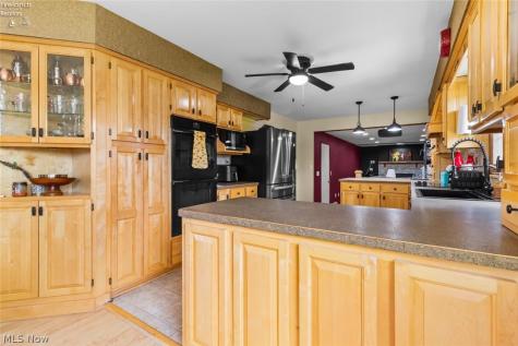 47568 Middle Ridge Road Amherst OH 44001