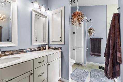 47568 Middle Ridge Road Amherst OH 44001
