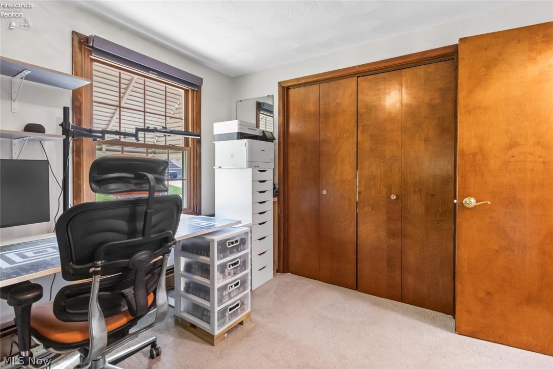 47568 Middle Ridge Road Amherst OH 44001