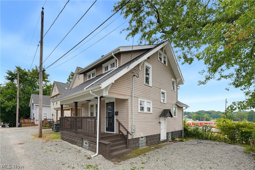 532 Hazel Place Akron OH 44304