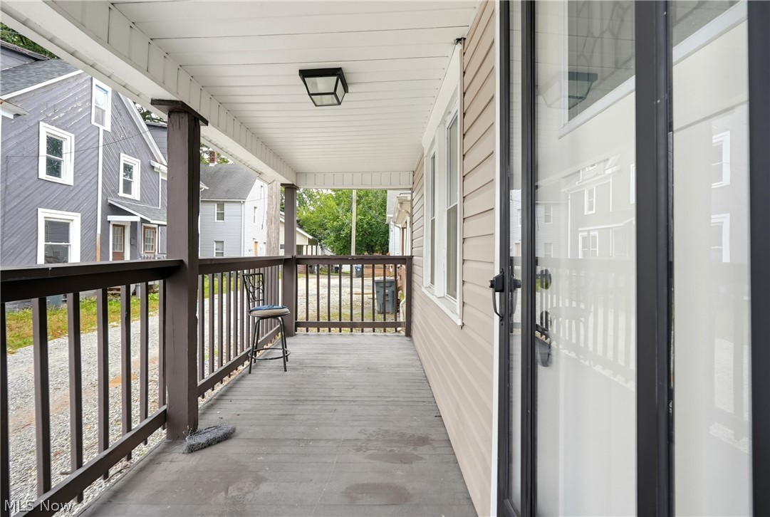 532 Hazel Place Akron OH 44304