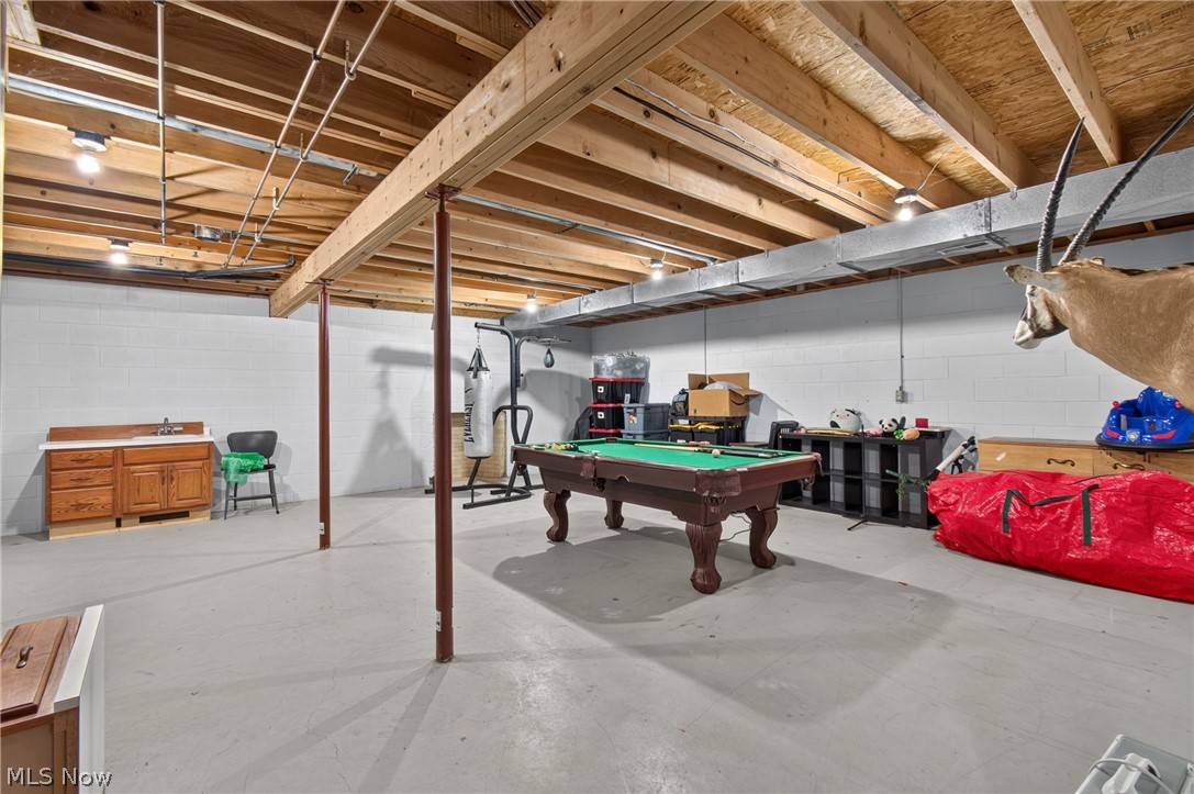176 Jessica Drive Dover OH 44622