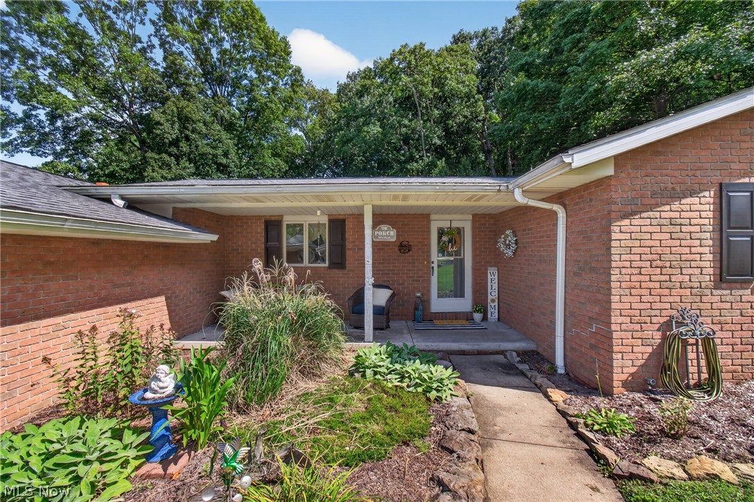 176 Jessica Drive Dover OH 44622