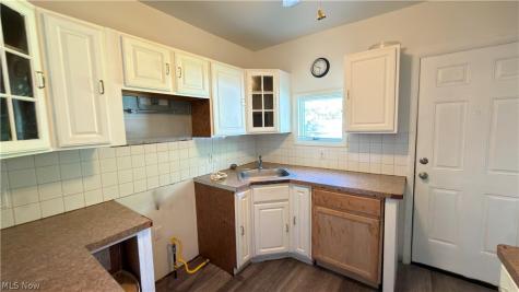 4630 E 86th Street Garfield Heights OH 44125