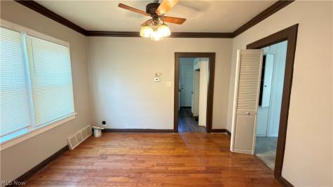 4630 E 86th Street Garfield Heights OH 44125