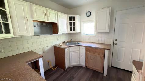 4630 E 86th Street Garfield Heights OH 44125