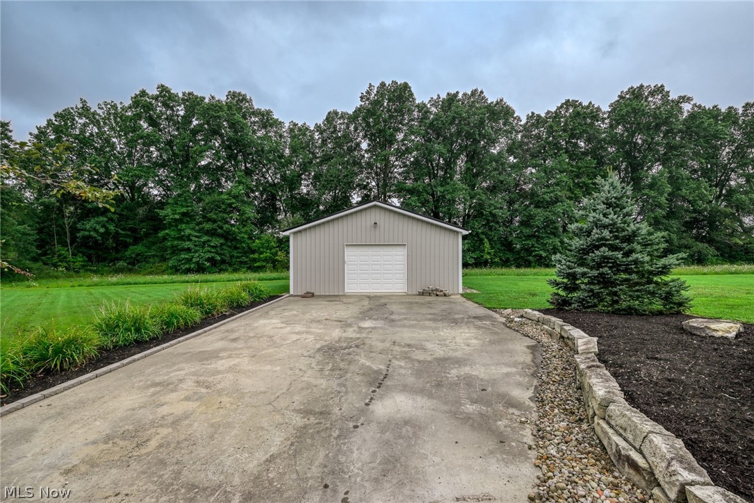 9277 German Church North Benton OH 44449