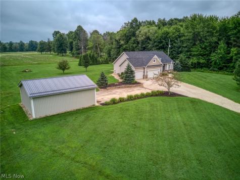 9277 German Church North Benton OH 44449