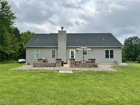 9277 German Church North Benton OH 44449