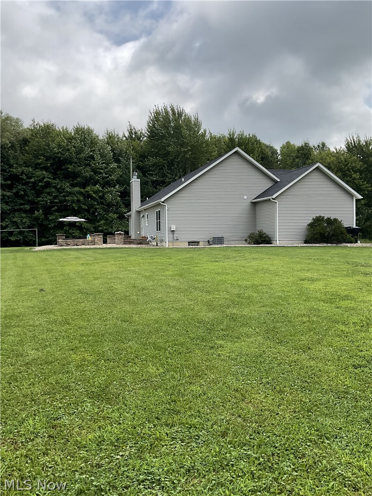 9277 German Church North Benton OH 44449