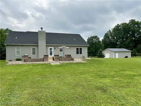 9277 German Church North Benton OH 44449