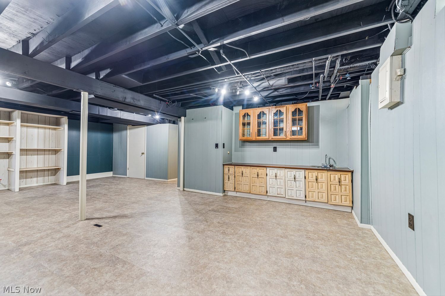 27020 Sleepy Hollow Drive Westlake OH 44145