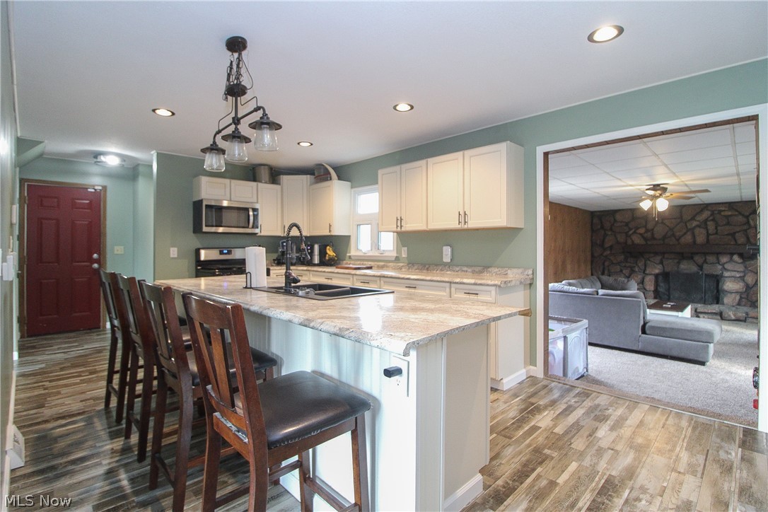1913 Cloverbrook Drive Mineral Ridge OH 44440