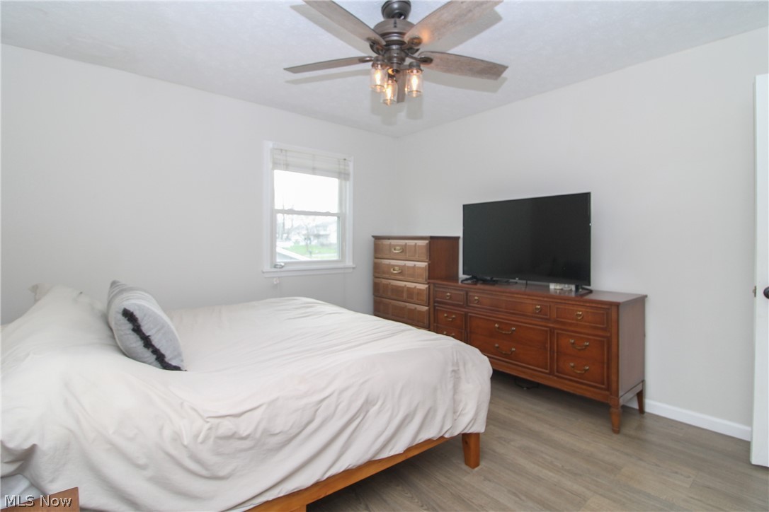 1913 Cloverbrook Drive Mineral Ridge OH 44440