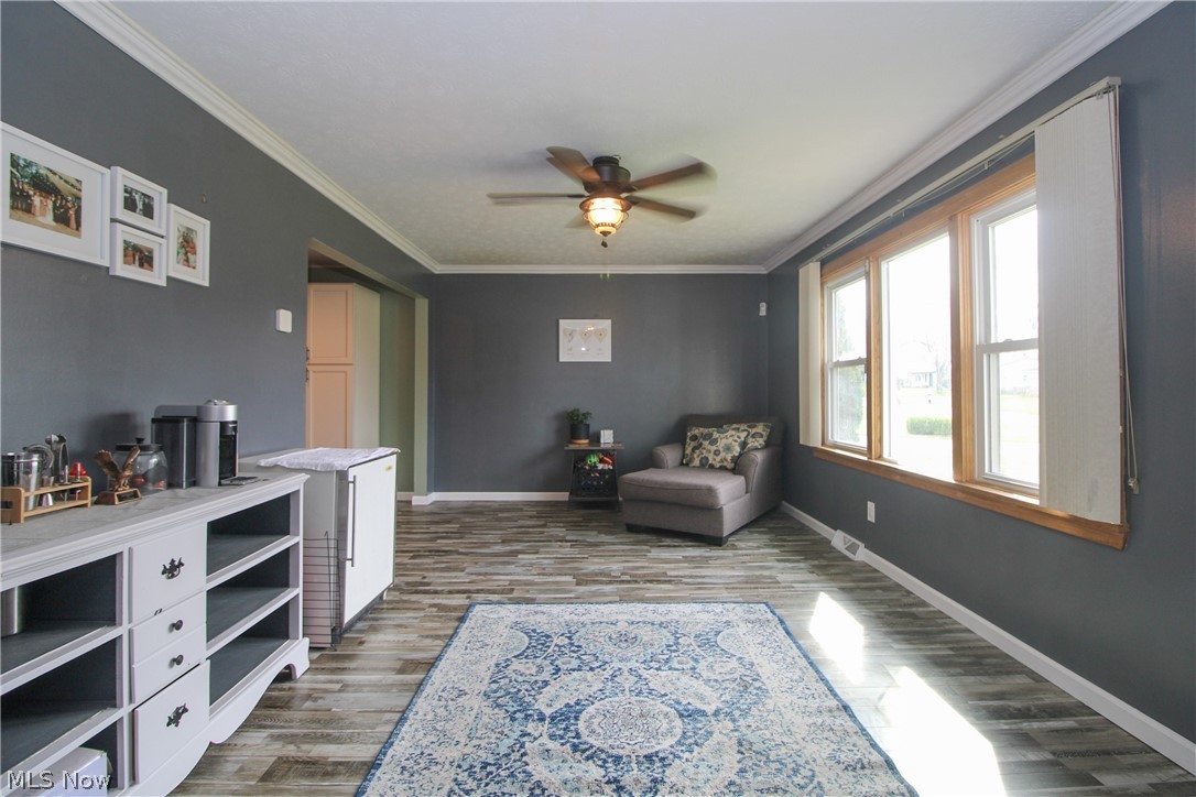 1913 Cloverbrook Drive Mineral Ridge OH 44440