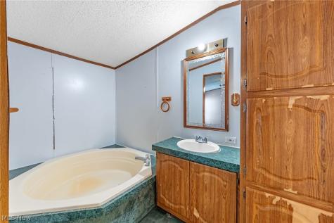 6544 Ricky Lane Ravenna OH 44266