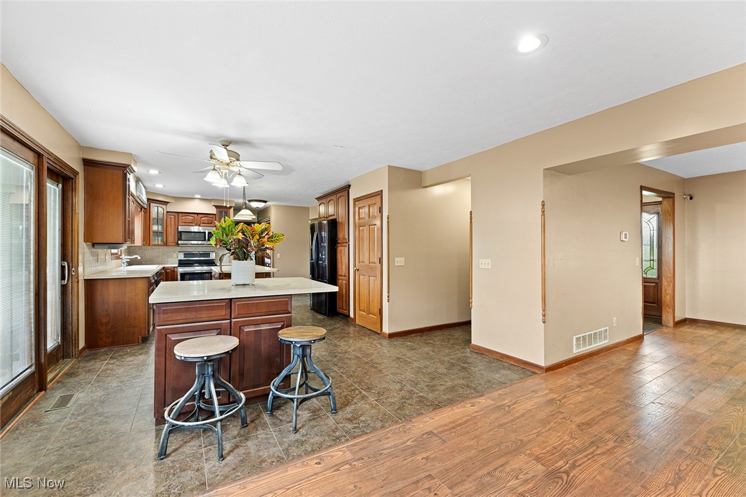 7686 Peck Road Ravenna OH 44266