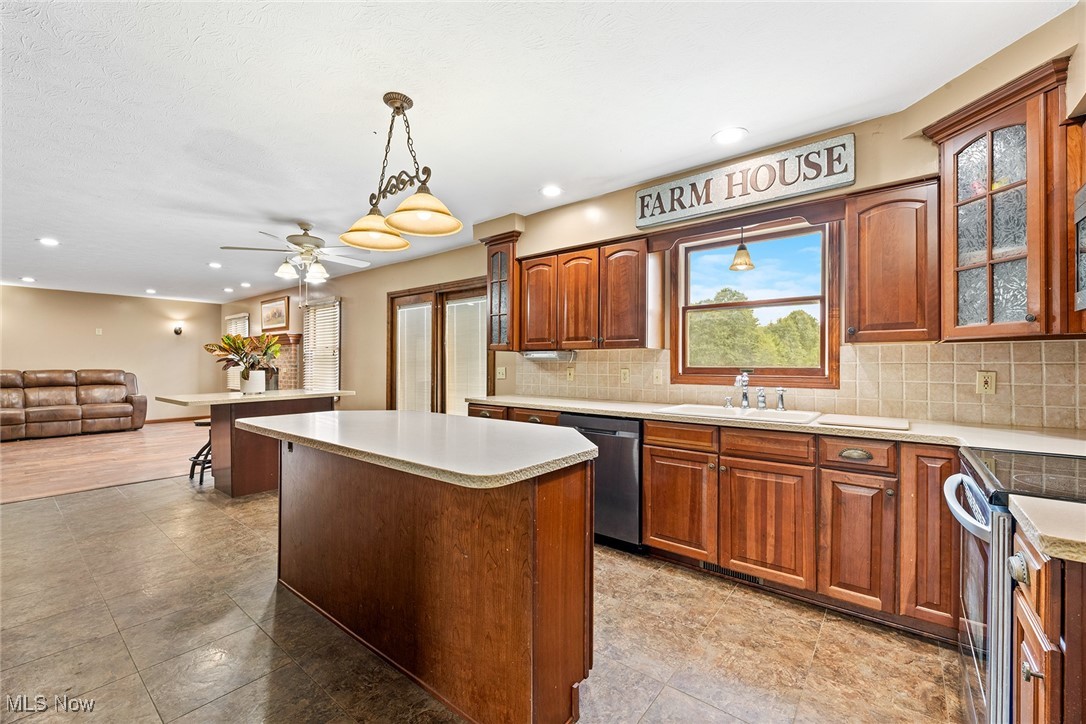 7686 Peck Road Ravenna OH 44266