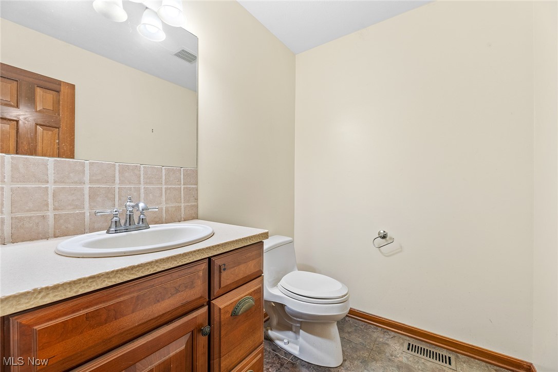 7686 Peck Road Ravenna OH 44266