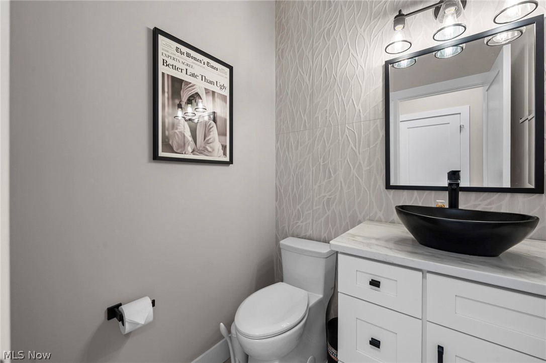 247 Lake Meade Drive Orange OH 44022