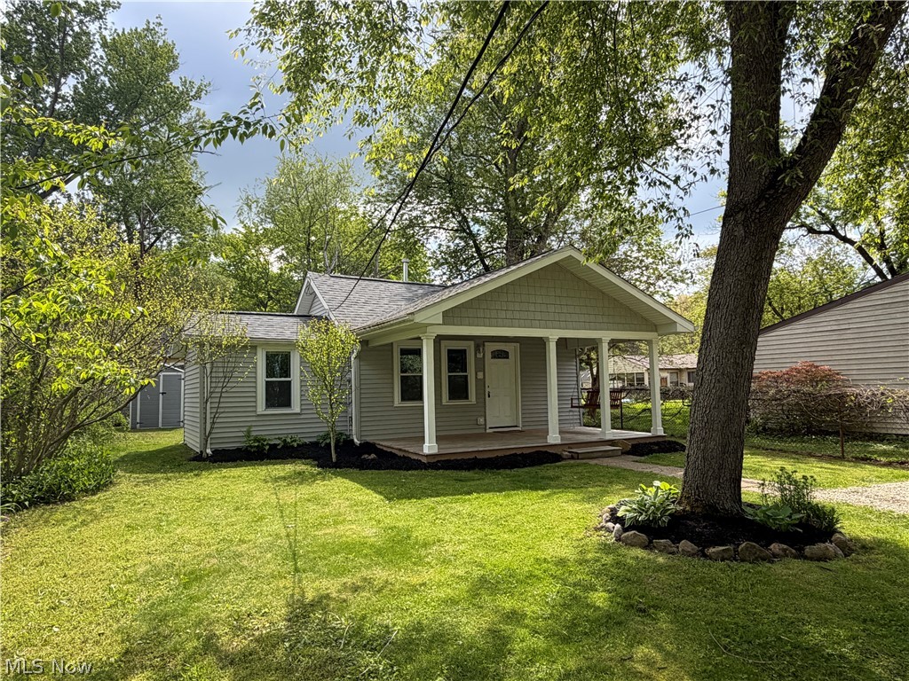 230 Hunter Avenue Munroe Falls OH 44262