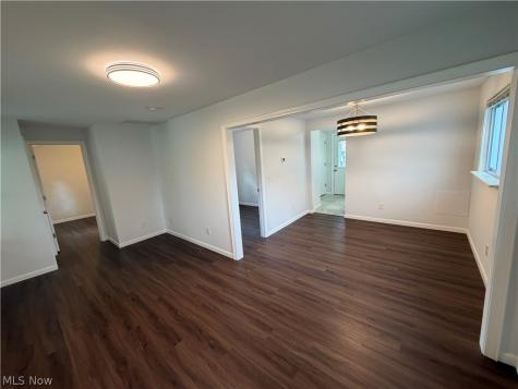 230 Hunter Avenue Munroe Falls OH 44262