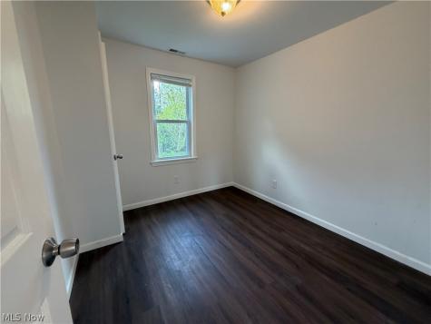 230 Hunter Avenue Munroe Falls OH 44262