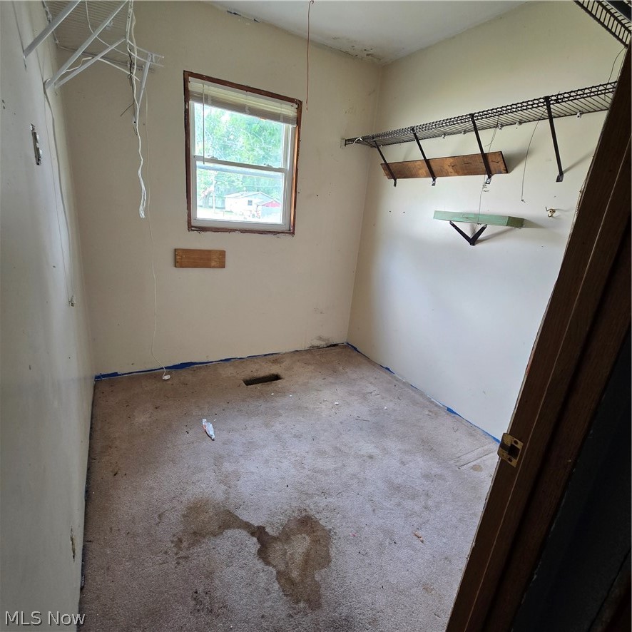 49 E Muskingum Avenue Dresden OH 43821