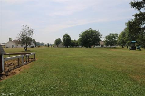 28 Elmwood Drive Greenwich OH 44837