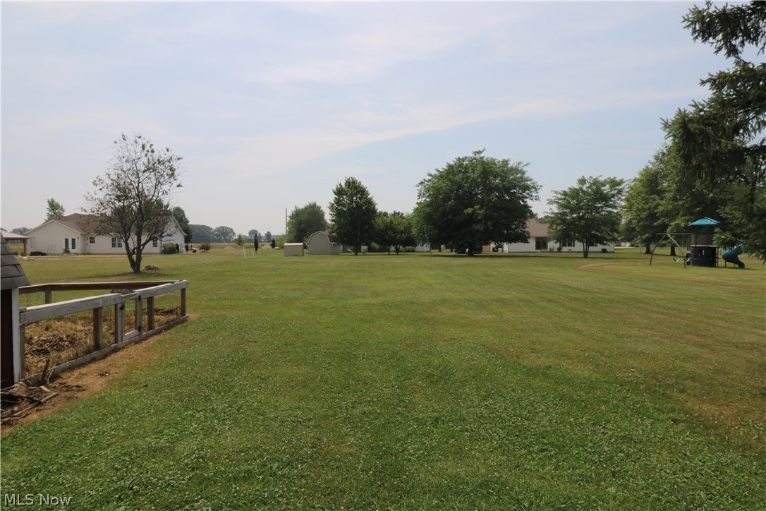 28 Elmwood Drive Greenwich OH 44837
