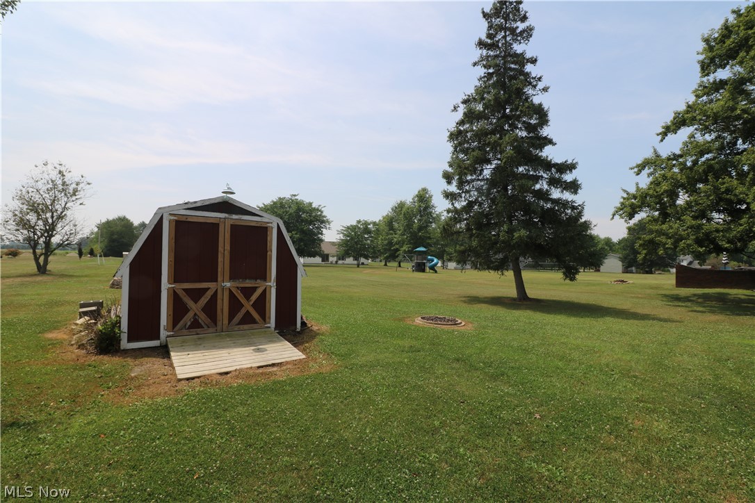 28 Elmwood Drive Greenwich OH 44837