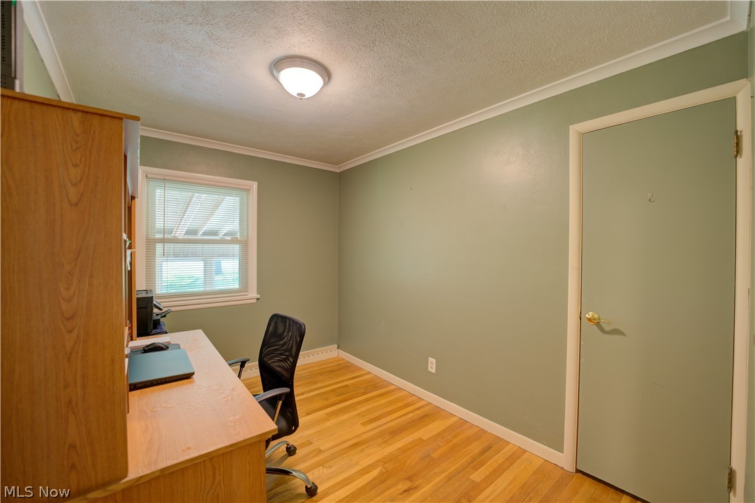 2015 Wallace Lane Lorain OH 44053
