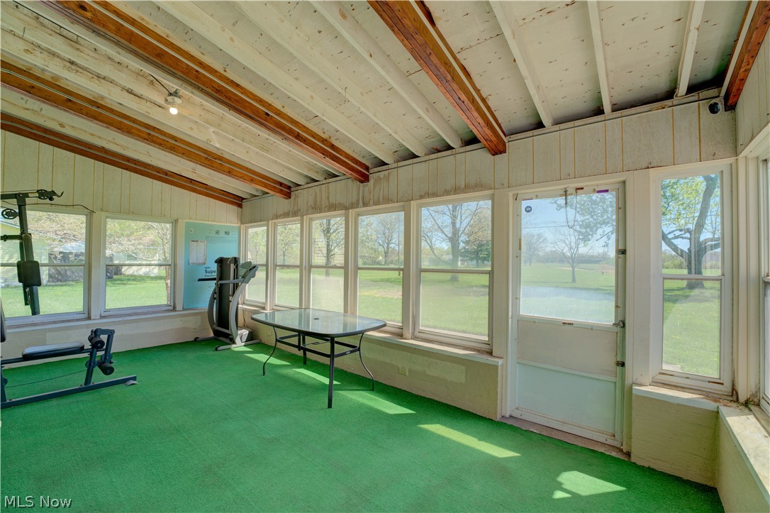 2015 Wallace Lane Lorain OH 44053