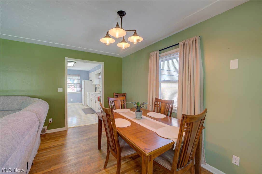 2015 Wallace Lane Lorain OH 44053