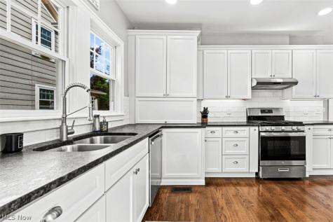 3034 Somerton Road Cleveland Heights OH 44118
