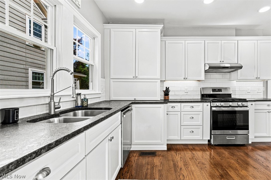 3034 Somerton Road Cleveland Heights OH 44118