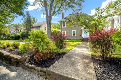 3034 Somerton Road Cleveland Heights OH 44118