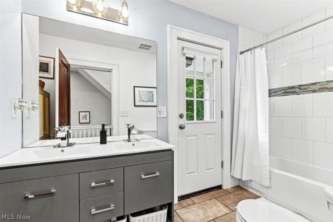 3034 Somerton Road Cleveland Heights OH 44118