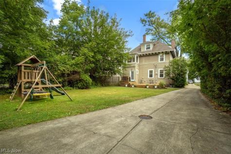 3034 Somerton Road Cleveland Heights OH 44118