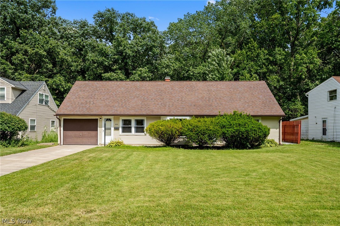 644 Irving Park Boulevard Sheffield Lake OH 44054