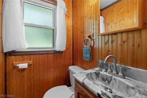 644 Irving Park Boulevard Sheffield Lake OH 44054