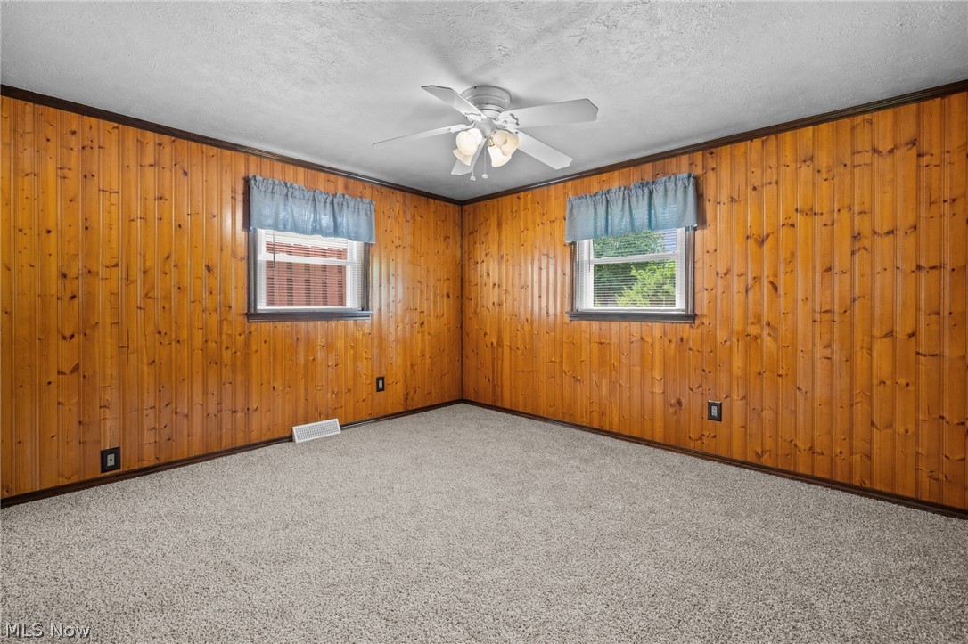 644 Irving Park Boulevard Sheffield Lake OH 44054
