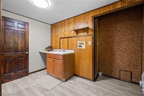 644 Irving Park Boulevard Sheffield Lake OH 44054