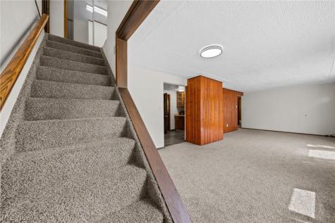 644 Irving Park Boulevard Sheffield Lake OH 44054