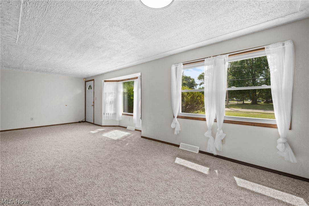 644 Irving Park Boulevard Sheffield Lake OH 44054