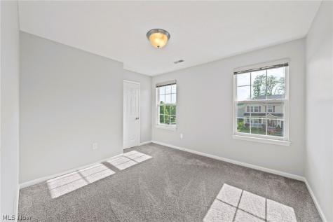 10447 Dogwood Drive Aurora OH 44202