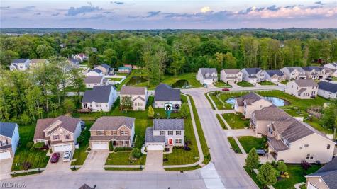 10447 Dogwood Drive Aurora OH 44202