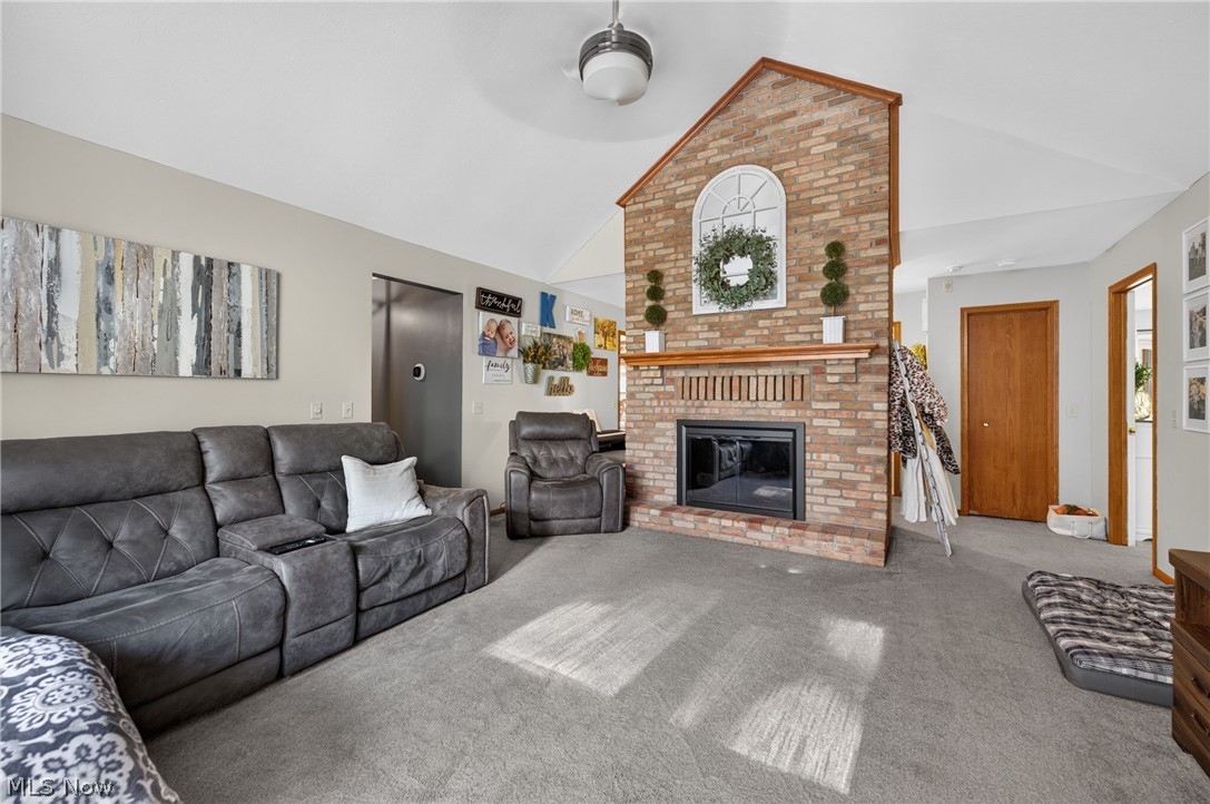5900 Timber Avenue Louisville OH 44641